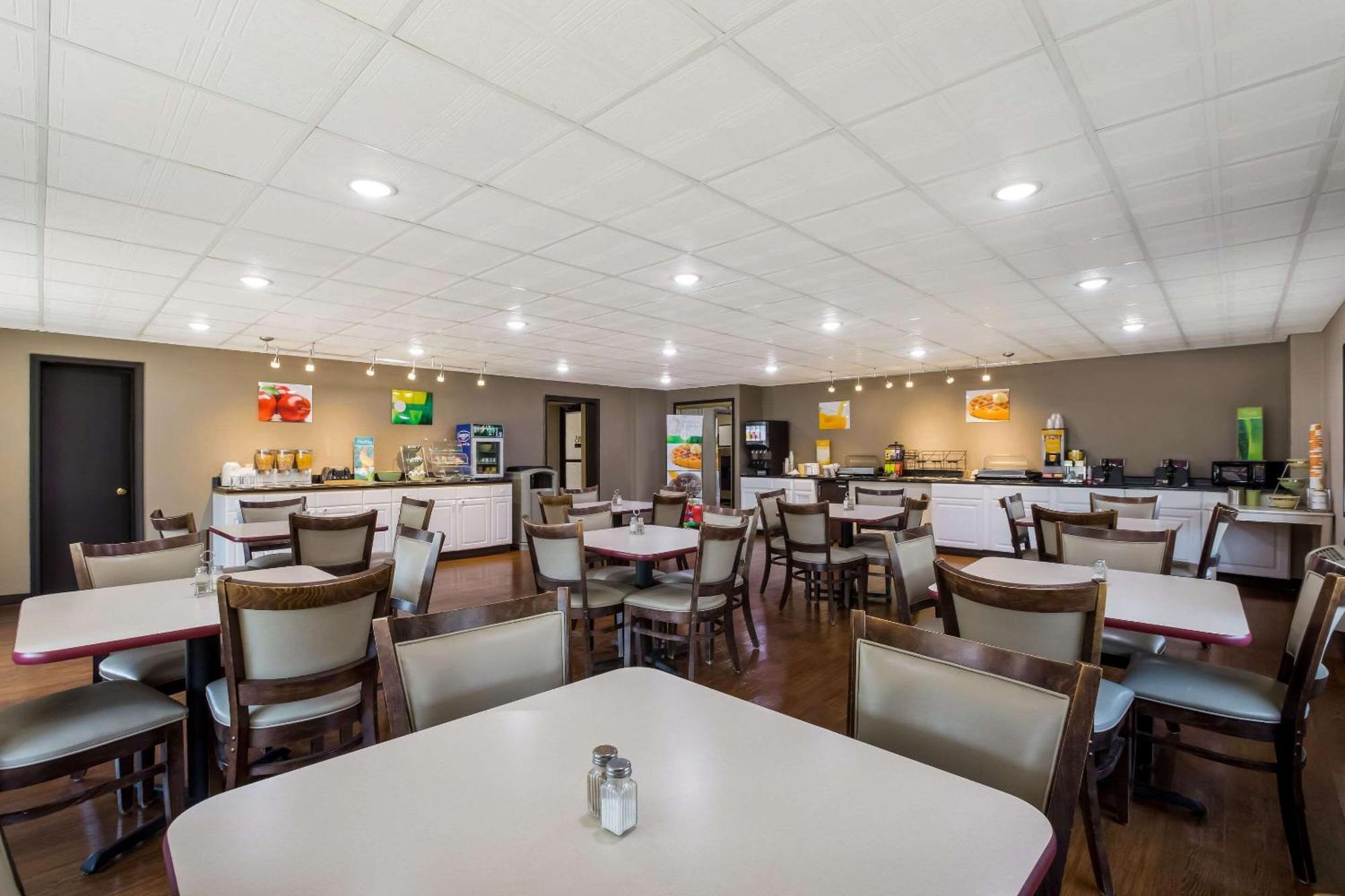 Quality Inn & Suites מילוויל מראה חיצוני תמונה